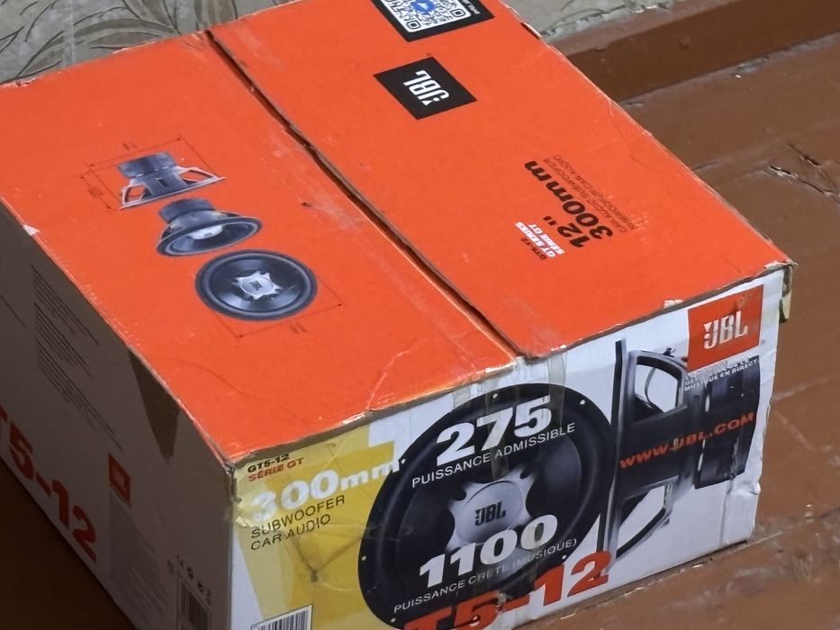 Сабвуфер JBL 12’’