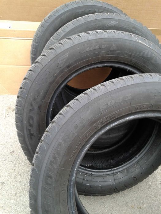 Зимни гуми Toyo 215/60/16