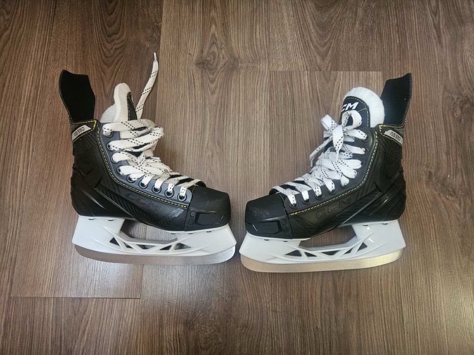 Кънки за лед 35 номер CCM