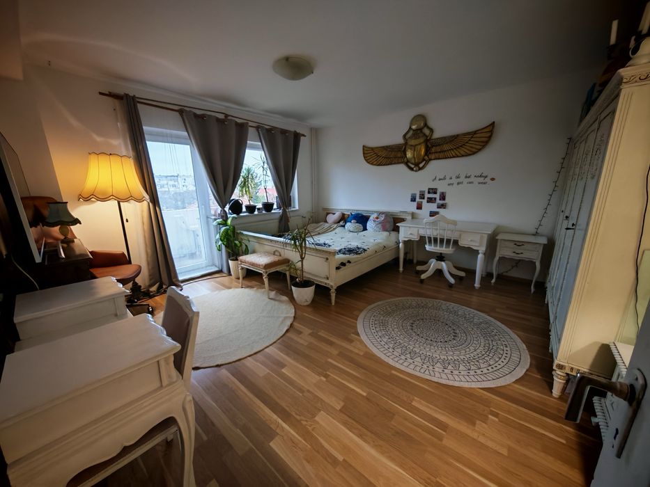 Urgent set mobila dormitor pat dulap birou comoda noptiera