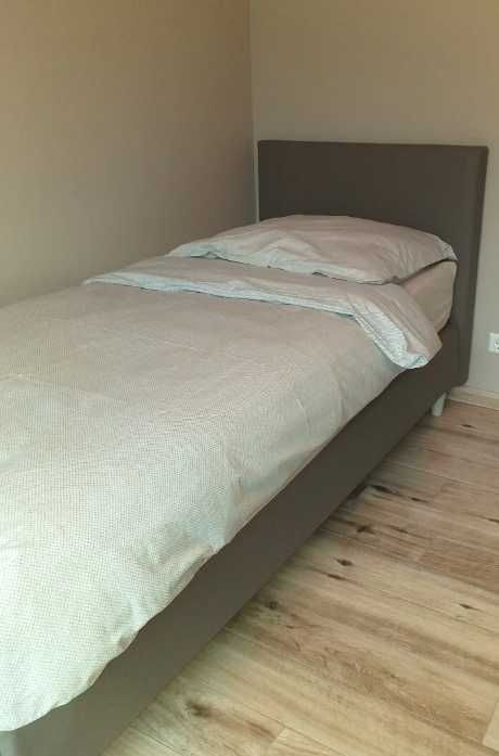 Дава се под наем Тристаен апартамент в Пловдив, Западен - 98 кв.м за 408 € - Снимка #2