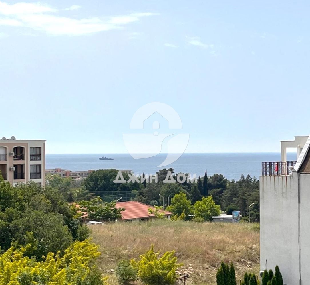 Многостаен апартамент с ГЛЕДКА МОРЕ в к-с Соло 1, гр. Свети Влас