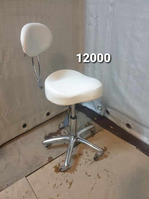 Стулья для мастеров  Алмата