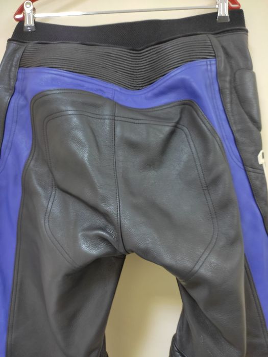 Pantaloni piele bărbați