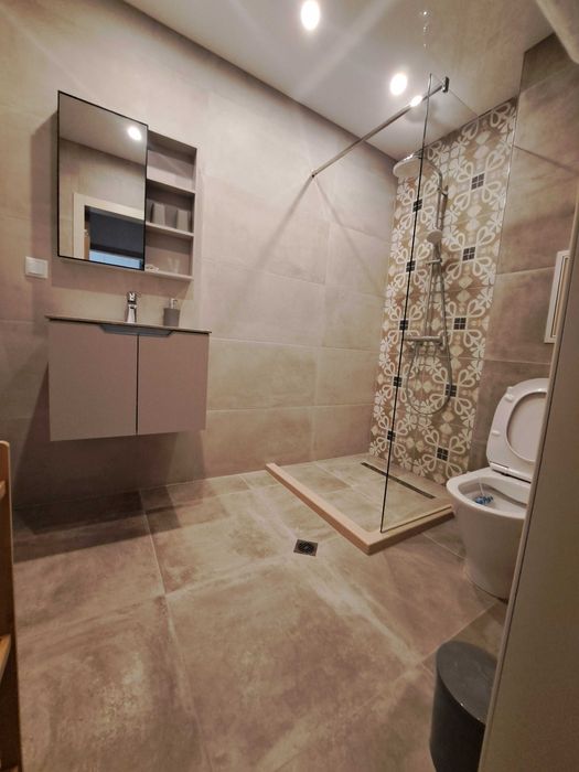 Дава се под наем Двустаен апартамент в к.к. Св.Св. Константин и Елена - 76 кв.м за 612 € - Снимка #12