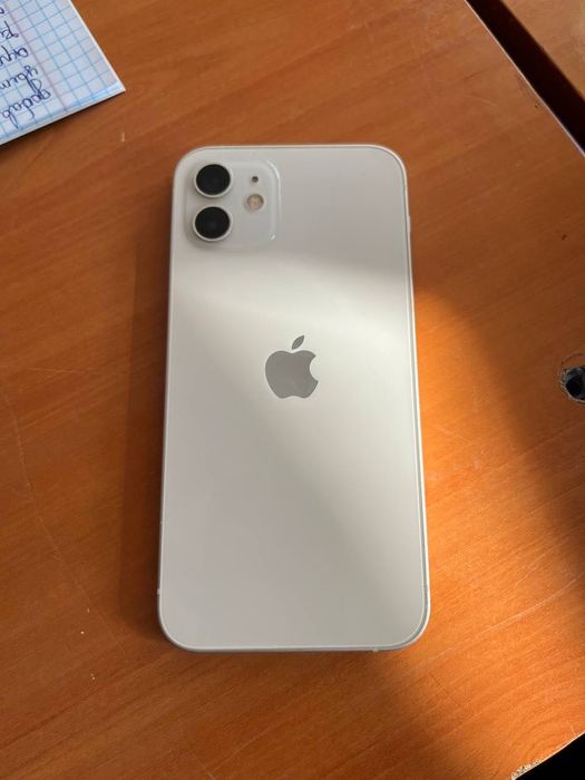 Iphone 12 white 128gb ideal