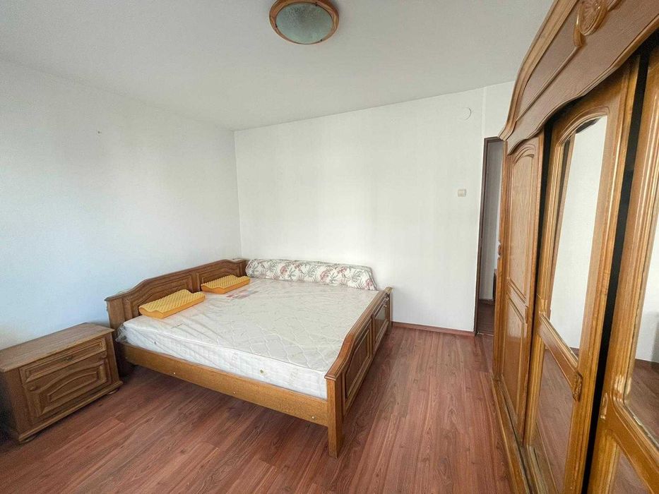 De inchiriat termen lung 3 camere decomandate, mobilate, Nerva Traian