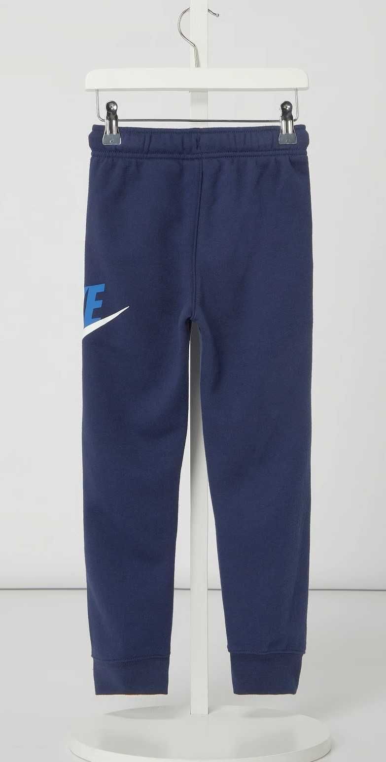 НОВО Nike Club Fleece Pants долнище S