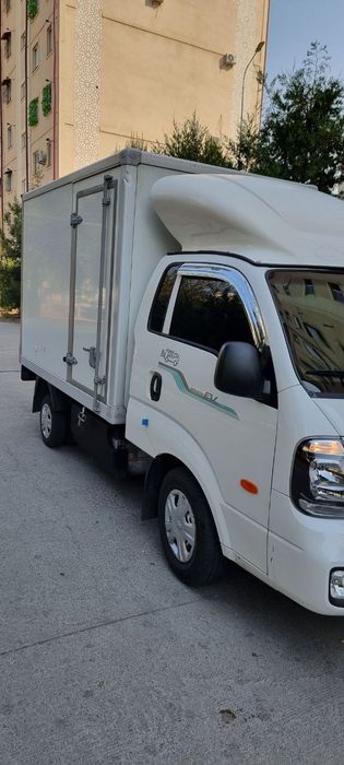 Kia Bongo elektr  sotiladi.