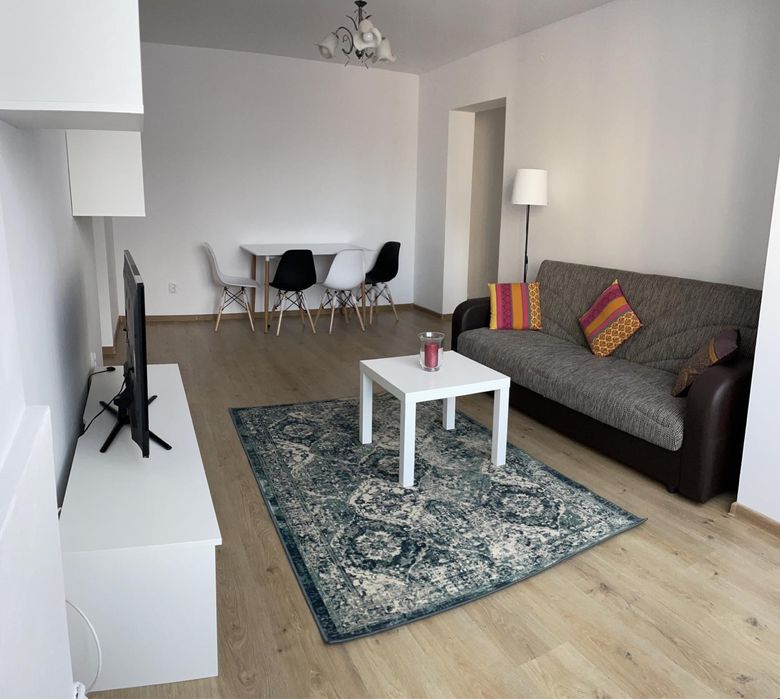 Apartament 2 camere Aleea Trandafirilor