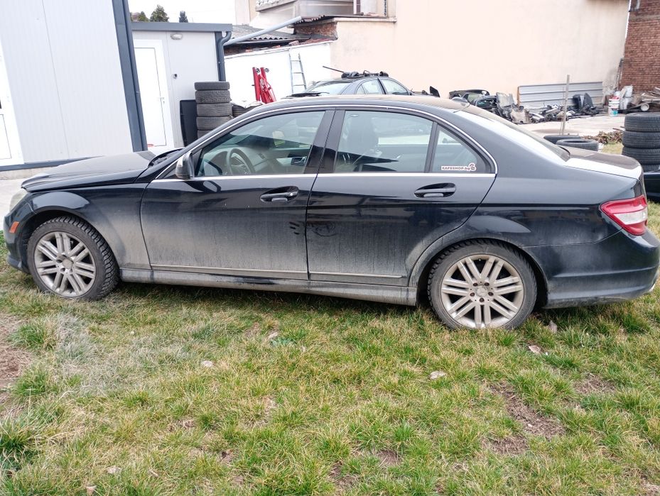 Mercedes Мерцедес ц класа w204 300 4matic на части