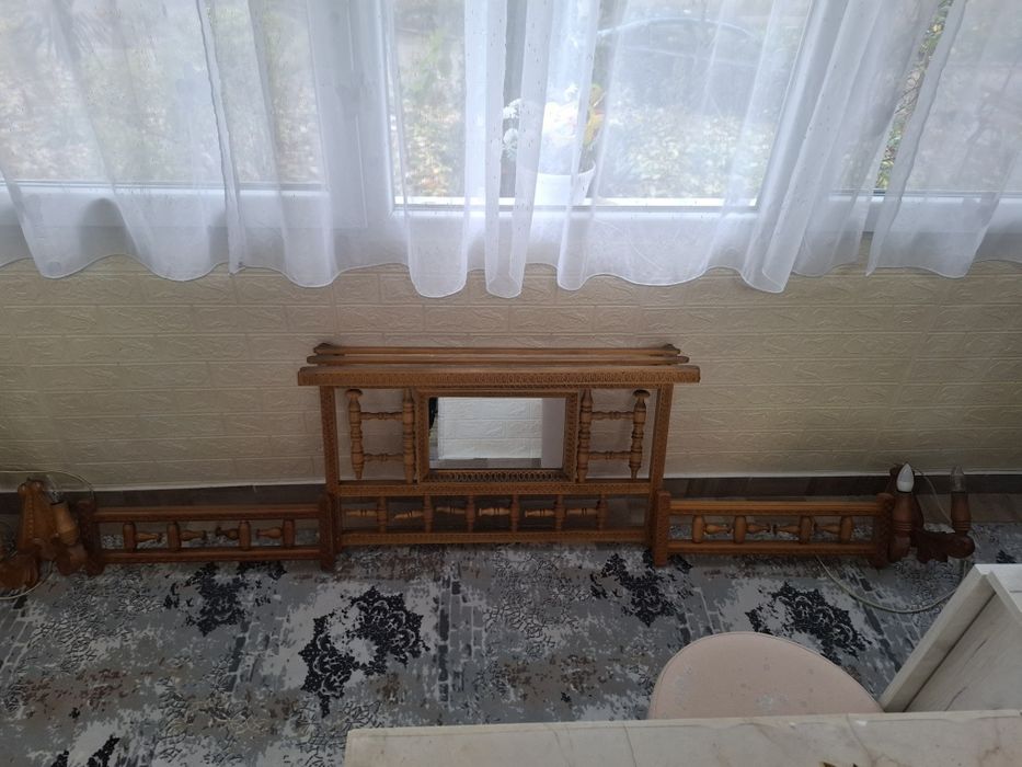 Vând cuier rustic vechi