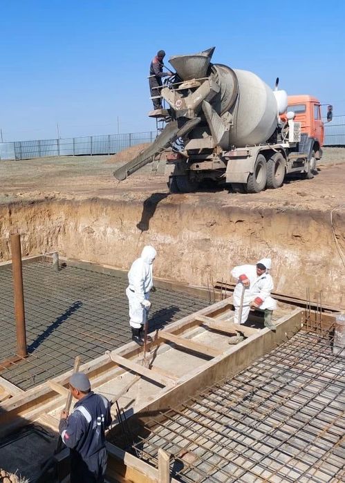 Стройтельный бригада  по водопроводу