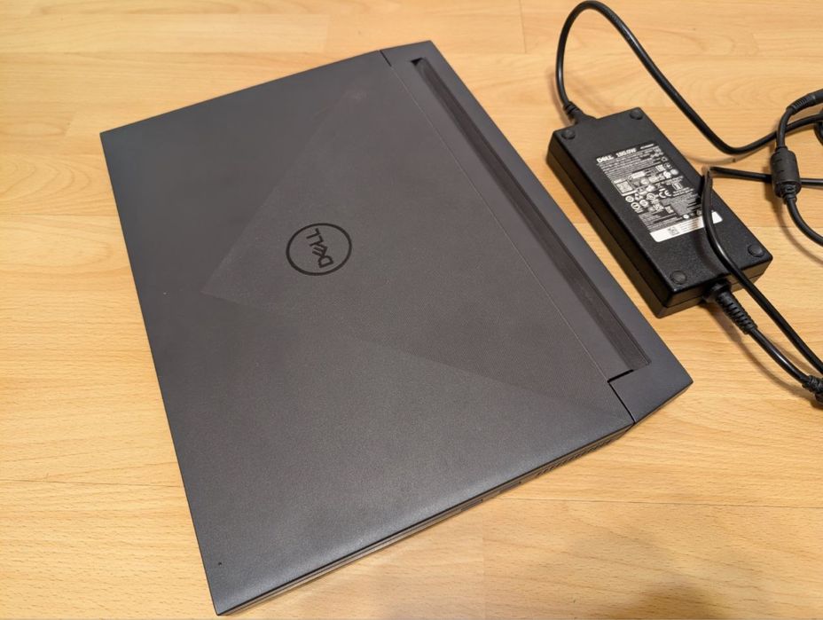 Dell Gaming Laptop 15,6"/i5/RTX 3050/32GB/1.5TB