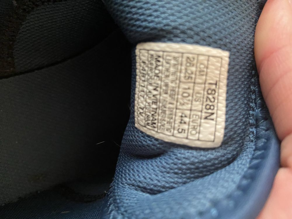 asics сини мъжки обувки използвани