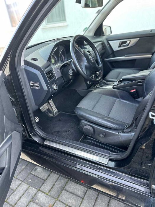 Mercedes GLK  in stare foarte buna
