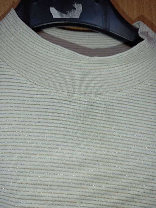 Спортна блуза Nike S беж