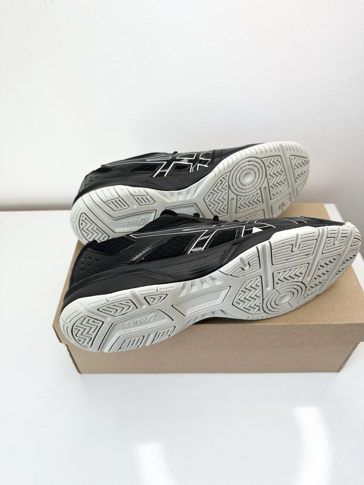 Asics Upcourt 3 (43 ) Маратонки