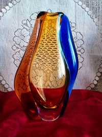 Гутное стекло,ваза цветочная Hana Machovska(1960 годы)