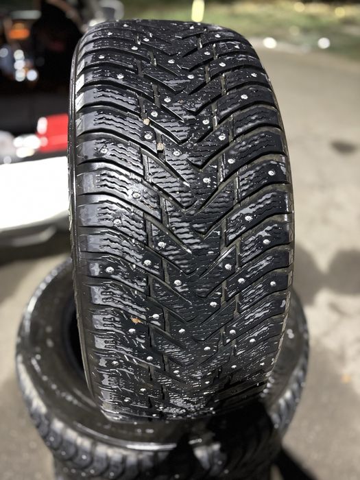 275/50/20 зимние шипованные