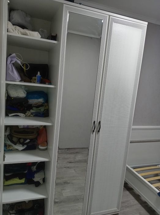 Шкаф в идеальном состоянии