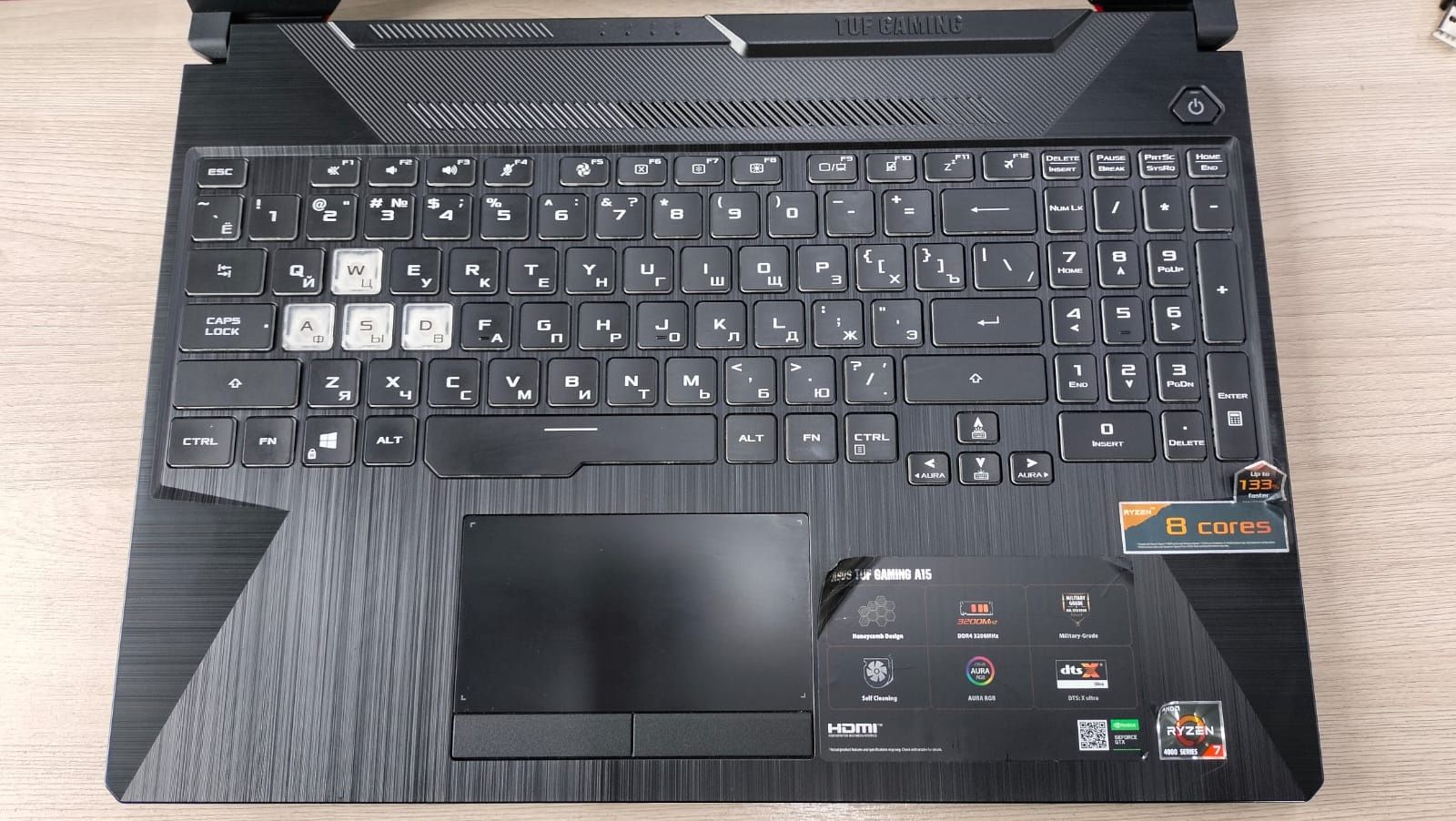 Asus tuf gaming a15/RTX 1060TI/AMD RYZEN 7/16GB DDR4/512GB SSD