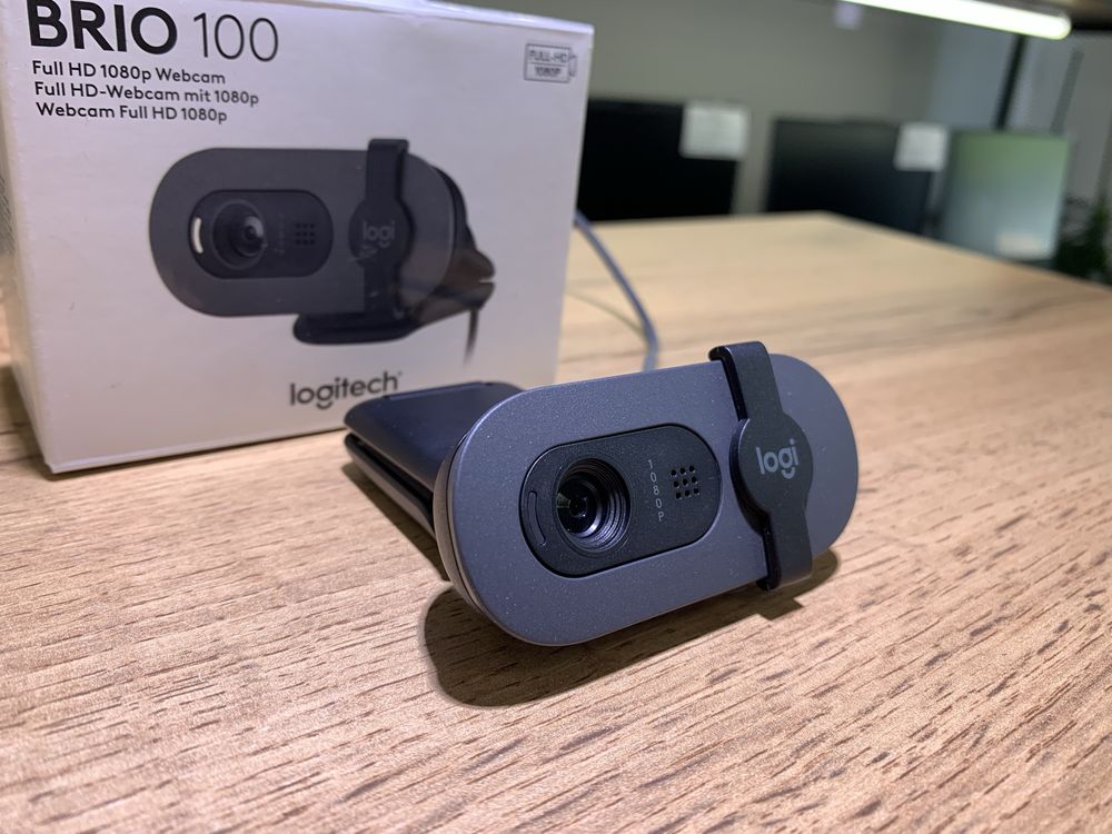 Веб-камера Logitech Brio 100, 1920x1080, встроенный микрофон,10705/А10