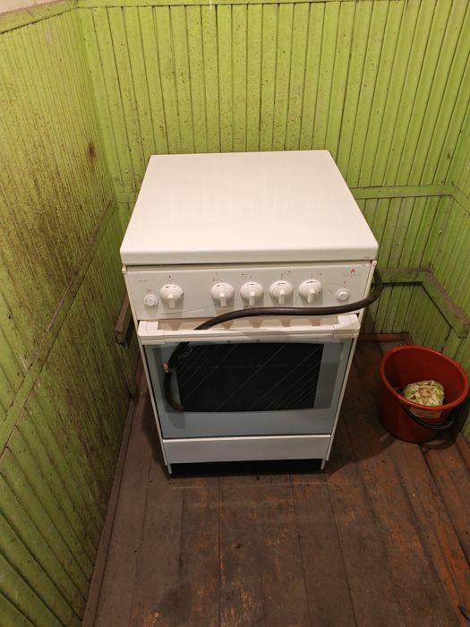 Газовая плита Дарина б/у