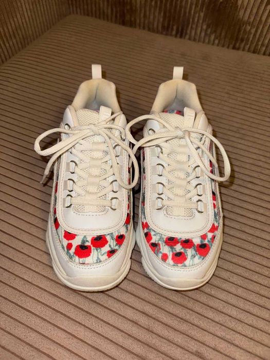 Маратонки с макове Fila