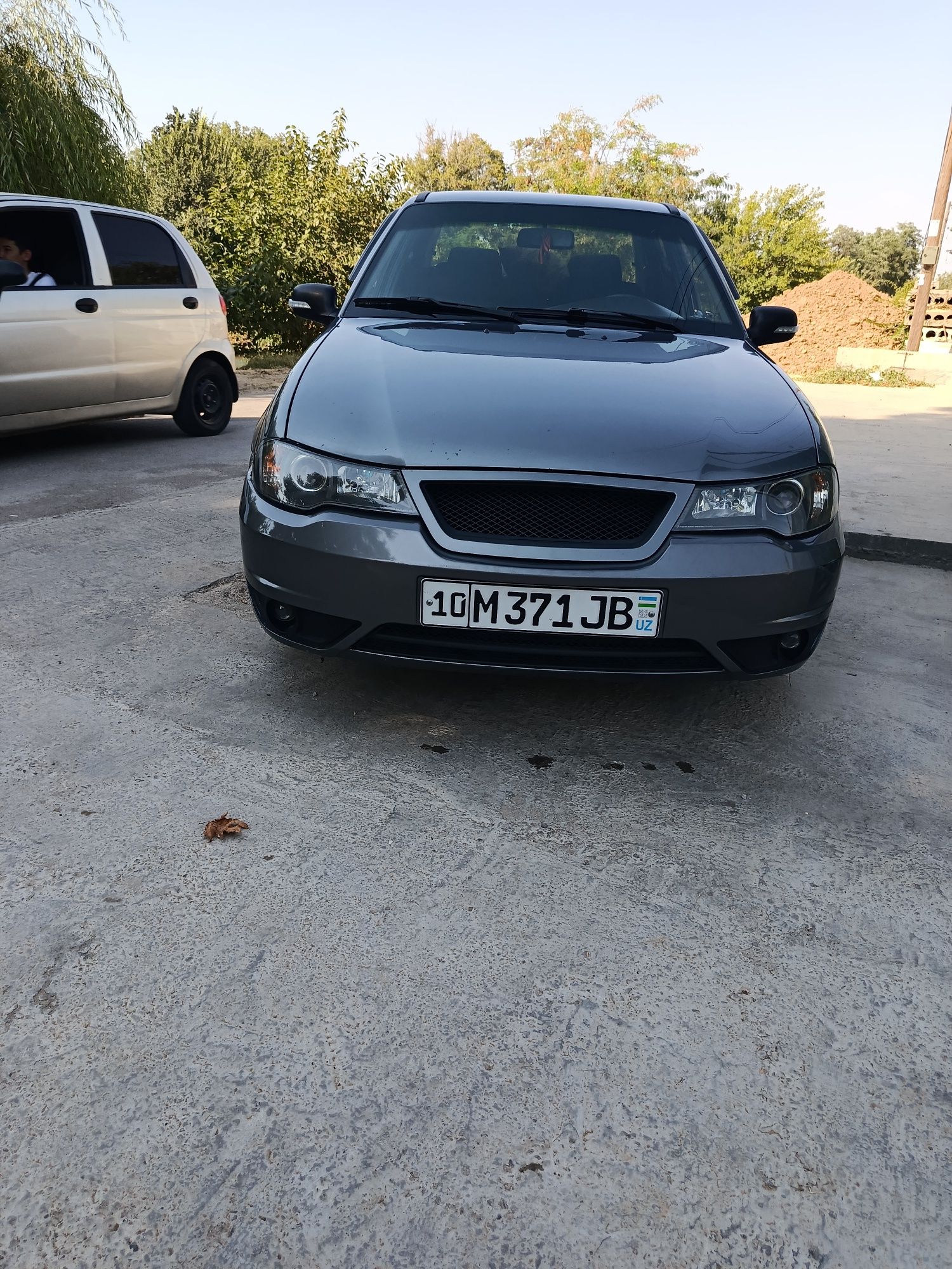 Продается машина , нексия 2