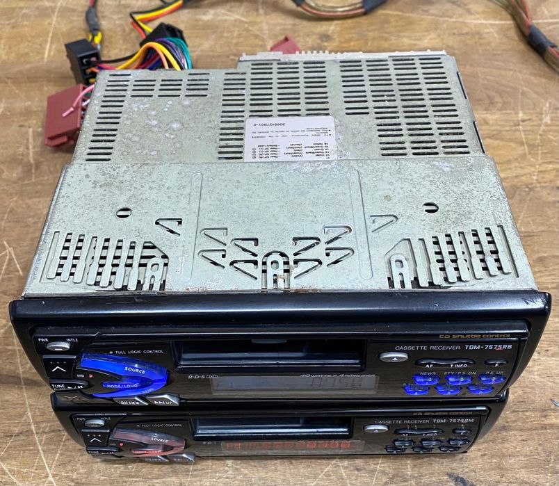 Player caset auto Alpine TDM 7575/7574 old school