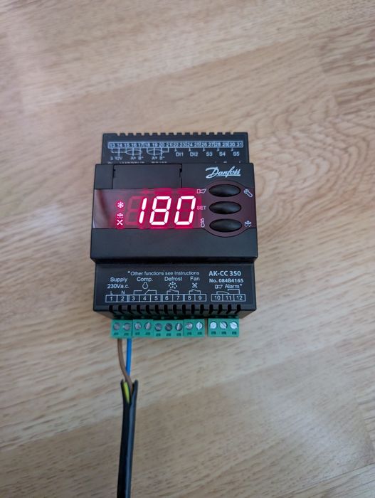 Controler Danfoss AK-CC 350