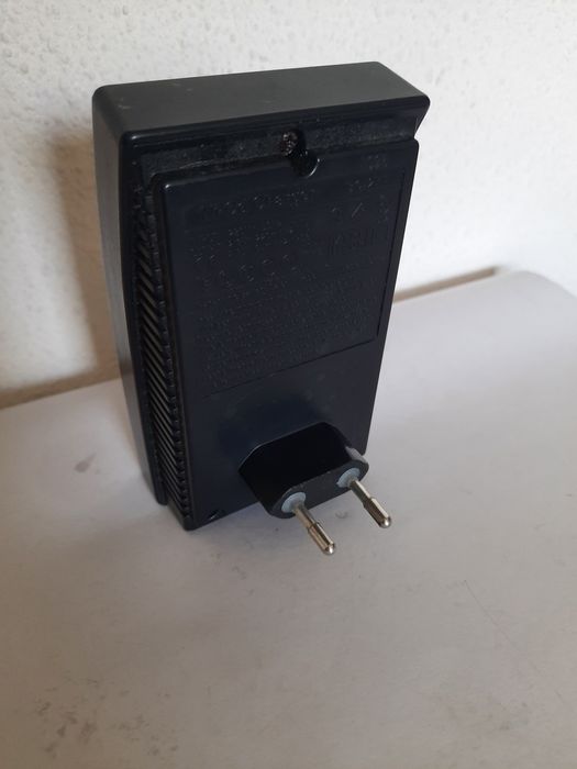 Incarcator acumulatori Panasonic NI-CD