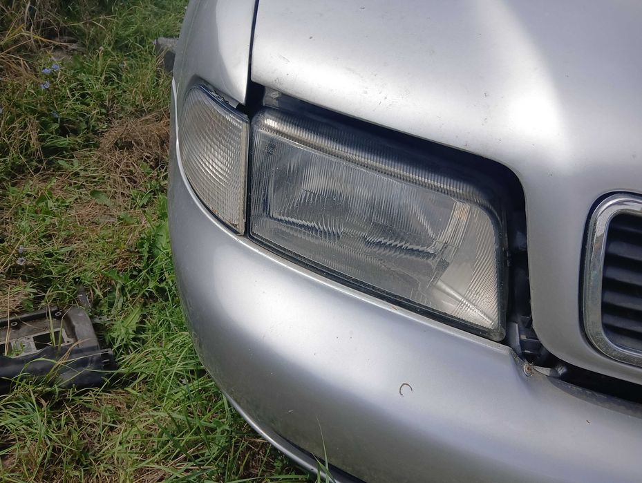 Оригинални фарове за audi a4 b5