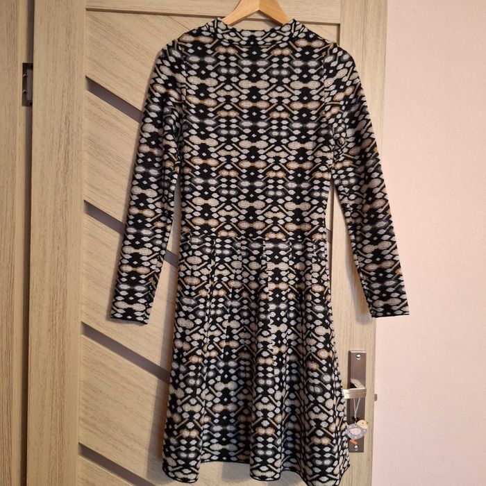 Rochie tricotată negru imprimat, mărime 36/38