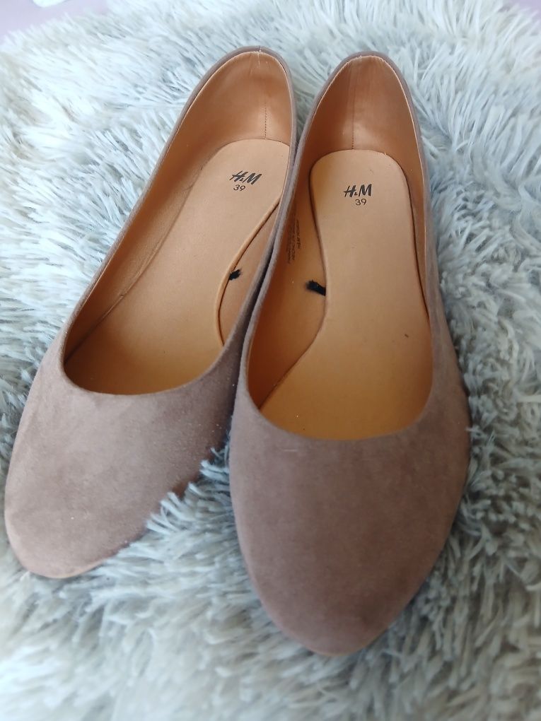 Обувки нови 39н  H&M
