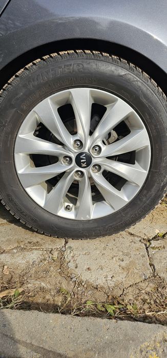 Зимни гуми Тигър 235/55/17