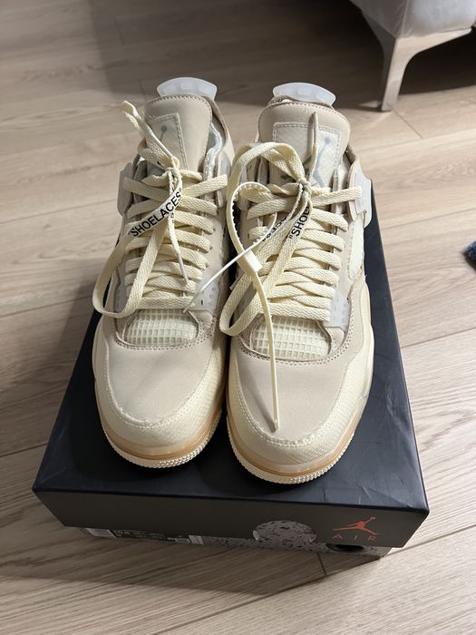 Vand Jordan 4 Off White Sail, marimea 42.5