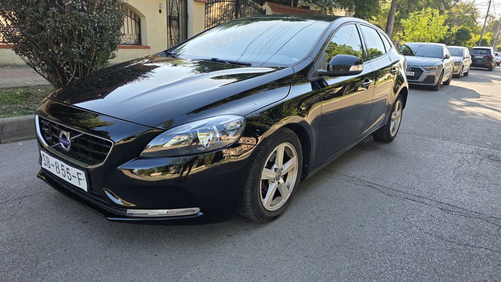 Volvo V40 1.6 D2 * An 2015 * Euro 6 * Cutie Manuala