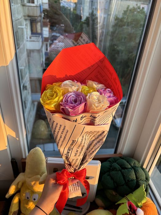 Trandafiri din satin