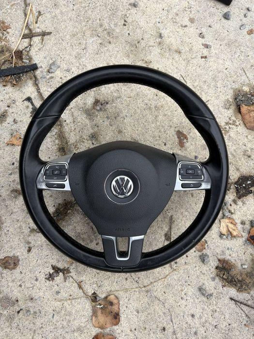 Волан VW Passat B7 2013