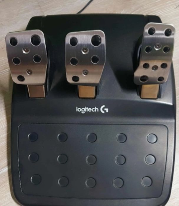 Logitech G29 Като нов!!!