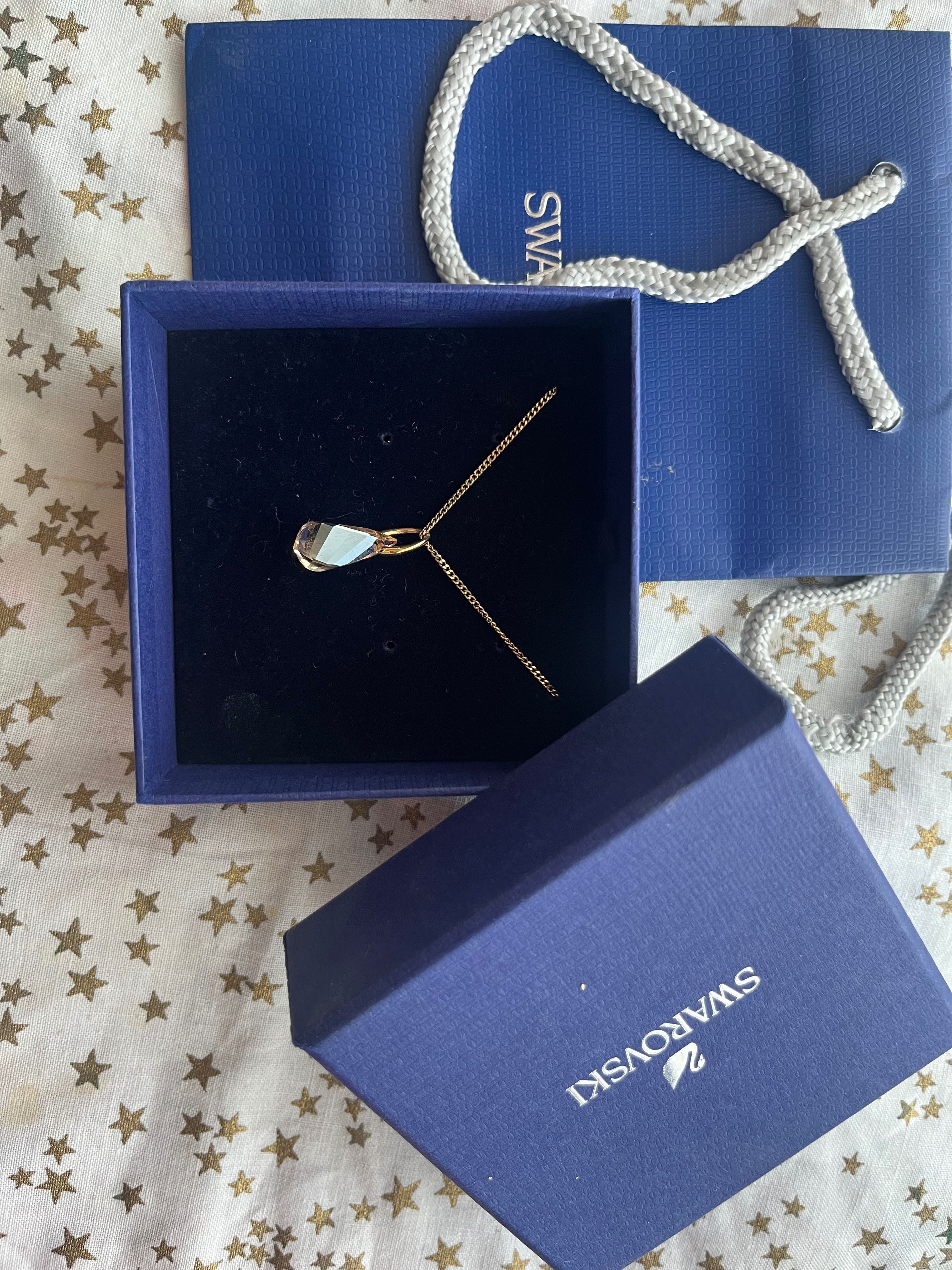 Колие с висулка Swarovski