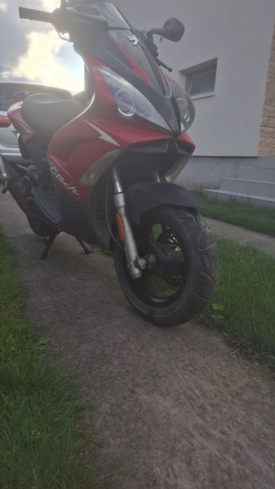 Vand Peugeot JetForce C-tech