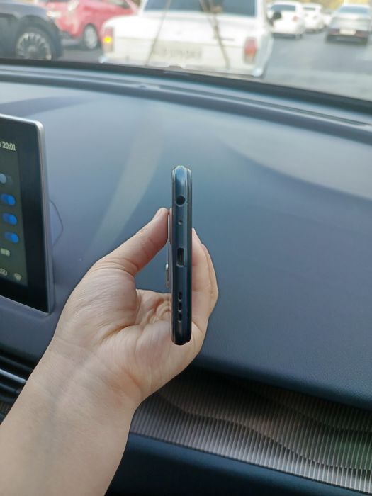 Vivo Y20 xolati oʼrtacha