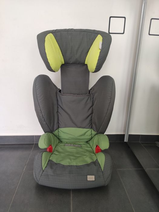 Scaun auto Britax Romer Kidfix cu isofix pentru copii intre 15-36 kg