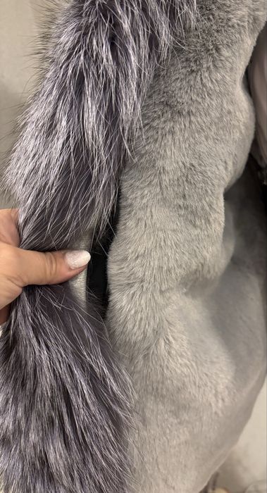 Geaca parka neagra cu blana naturala