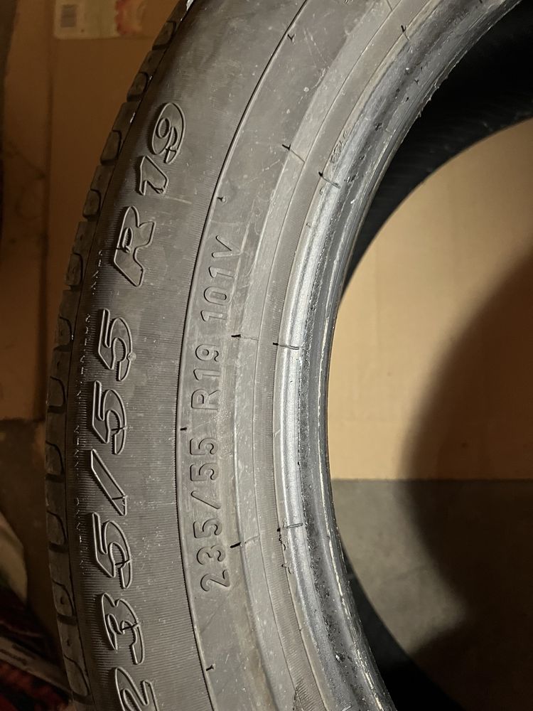 Pirelli 235/55/19 - 4 броя