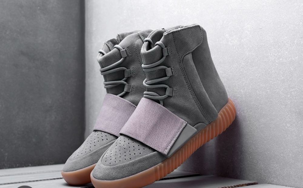 Продается yezzy boost 750 Новый