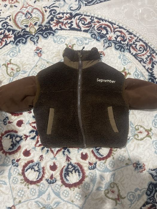 Отдам вещи детские на девочку в хорошем состоний до 2 года